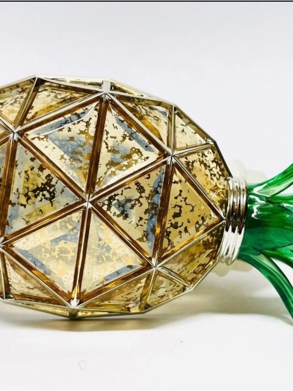 bath and body works pineapple wallflower plug in with nightlight - Picture 5 of 5